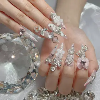 ネイル Lyna 池袋のネイルデザイン