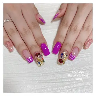 セミロング ネイル 🐾enen style 🐾のネイルデザイン