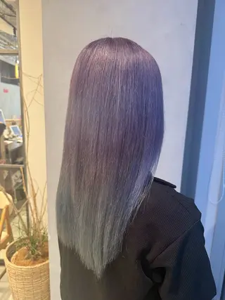 セミロング カラー ハイトーン/うる艶 カラー Mioのヘアスタイル