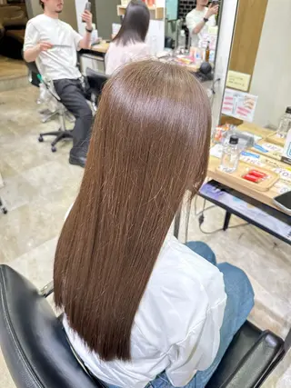 ロング 伊藤 旭華のヘアスタイル