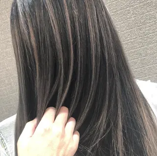 ミディアム カラー ヘアアレンジ アンドウ ユウ/ レイヤーカット/韓国のヘアスタイル