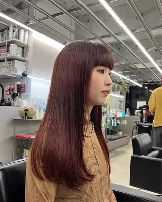 ロング カラー ダブルカラー/ ケアブリーチ/クニトのヘアスタイル