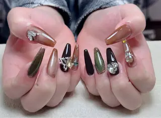 ネイル 中野駅から2分 MEO NAILのネイルデザイン