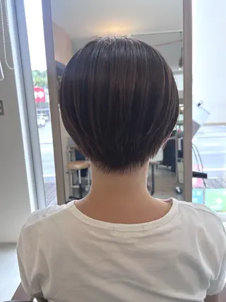 ショート 綿貫 美雪のヘアスタイル
