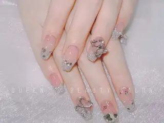 ネイル Queens ciciのネイルデザイン