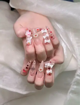 ネイル R Nailのネイルデザイン