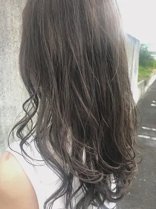 ロング カラー NAKAGAWA YUICHIのヘアスタイル