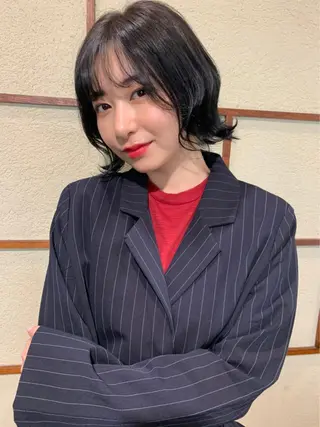 ミディアム 白井 雅美のヘアスタイル