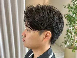 ショート センターパート 韓国ヘア・綾也のヘアスタイル