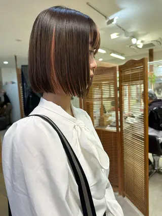 ショート カラー ブリーチカラー🫧 森　凪沙のヘアスタイル