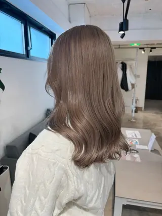 セミロング カラー 暖色カラー🍒 ケアブリーチ/akiのヘアスタイル