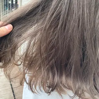 ミディアム カラー ︎︎🧸 ユリ ︎︎🧸のヘアスタイル