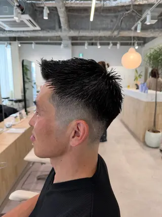 メンズ 山中 束真のヘアスタイル