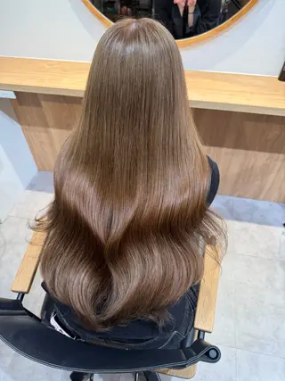 ロング カラー knock な お 烏丸御池のヘアスタイル