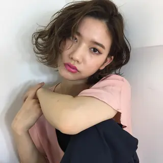 ショート カラー パーマ ヘアアレンジ 銀座/ハイトーン/ hayaka 🖤のヘアスタイル