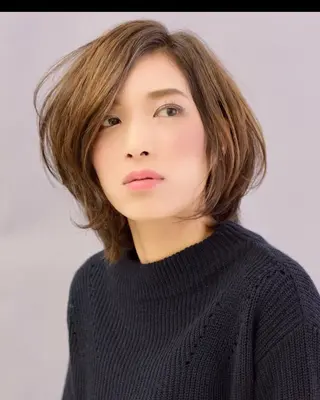 ミディアム ショート＆ボブ ヒロシのヘアスタイル