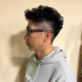 ショート パーマ メンズ 浅岡 昭汰のヘアスタイル