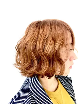 ミディアム 穐田 司樹のヘアスタイル