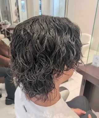 メンズ パーマ 古屋 美春のヘアスタイル