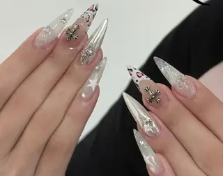 ネイル エリ🫧 nail池袋東口のネイルデザイン