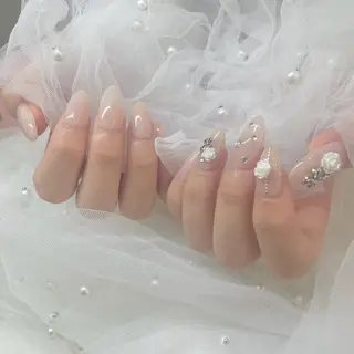 ネイル PIKARIN 網野 舞のネイルデザイン