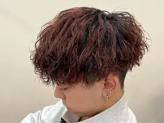パーマ メンズ フェザーパーマメンズ ピンパーマ京都駅前のヘアスタイル