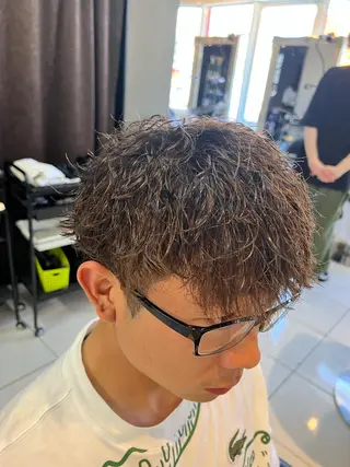 パーマ メンズ パーマ特化美容師 茂木広幸のヘアスタイル