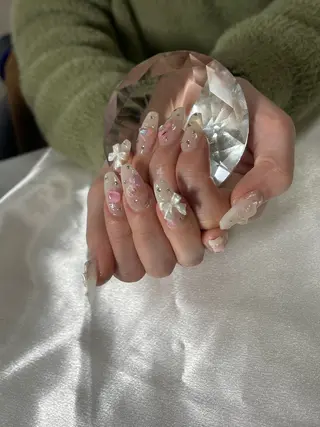 ネイル Lafeli Nailのネイルデザイン