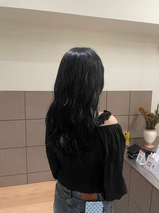 ロング カラー JURI /HUIのヘアスタイル