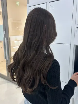 ロング カラー 【aini天王寺】 𝐚𝐢𝐫𝐢✂︎のヘアスタイル