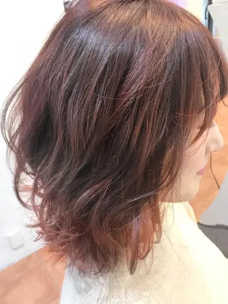 ミディアム カラー パーマ ヘアアレンジ メンズ 新宿メンズパーマ特化 メンズバレイヤージュのヘアスタイル