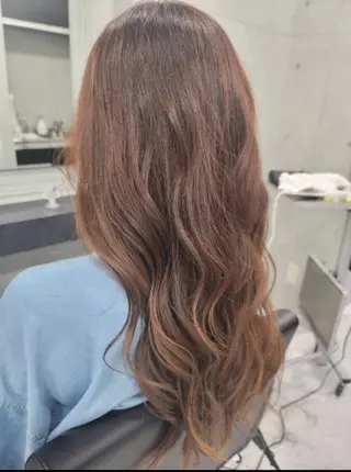 ロング カラー ヘアアレンジ ❇️安達 優心❇️ レイヤー/艶髪特化のヘアスタイル