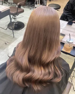 ロング ♡似合わせ ♡ハイトーン♡のヘアスタイル