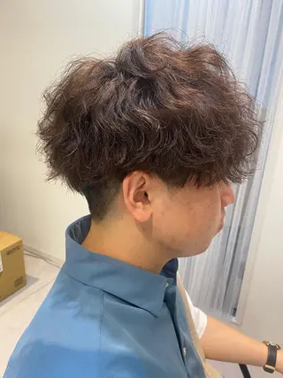 パーマ メンズ 似合う髪型見つけます AYAKAのヘアスタイル