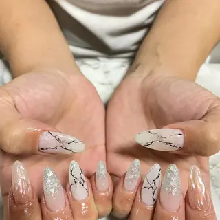ネイル S ueshinのネイルデザイン