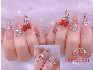 ネイル UMI ネイルサロン新宿🎀のネイルデザイン
