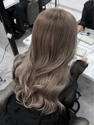 ロング カラー 色落ちまで爆盛れ 💟まなみのヘアスタイル