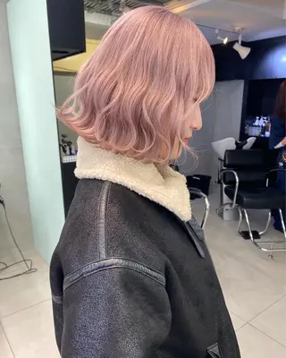 ミディアム カラー ヘアアレンジ SHACHU ayamiのヘアスタイル