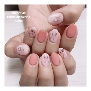 ミディアム ネイル 🐾enen style 🐾のネイルデザイン