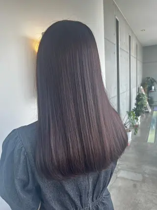 セミロング おせ ちさとのヘアスタイル
