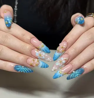 ネイル Pure&Rich Nailのネイルデザイン