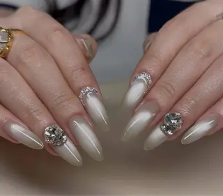 ネイル Hin Hana Nailのネイルデザイン