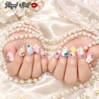 ネイル RINA Nail_Royalのネイルデザイン
