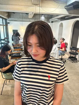 ショート カラー twig 山田 永嶋芽衣のヘアスタイル
