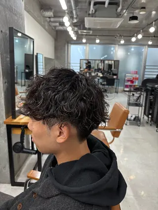 パーマ メンズ 海外風パーマ カラー特化園田　楓莉のヘアスタイル