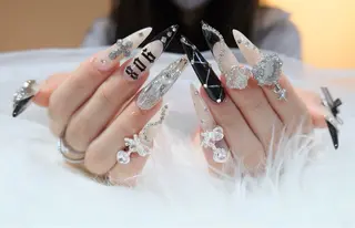 ネイル Anmi Nail 新宿のネイルデザイン