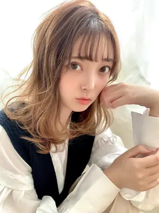 ミディアム ヘアアレンジ TAKAHASHI LEAPSのヘアスタイル