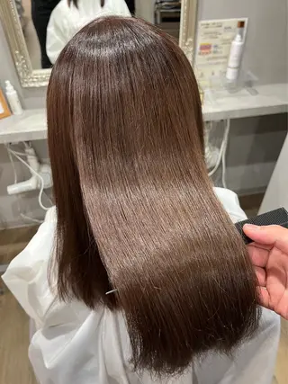 ロング カラー 阪口 萌のヘアスタイル