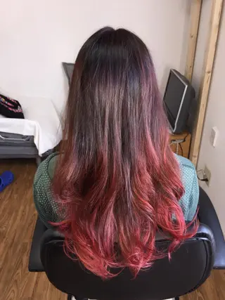 ロング カラー じょん 。のヘアスタイル