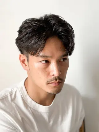 ショート パーマ メンズ 【メンズ縮毛矯正】 FILMS  軍司のヘアスタイル